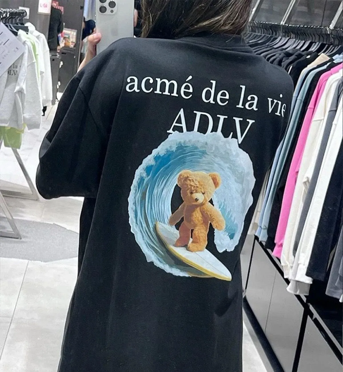 ADLV Acme de la vie Surfing Bear SS24 T-Shirt
