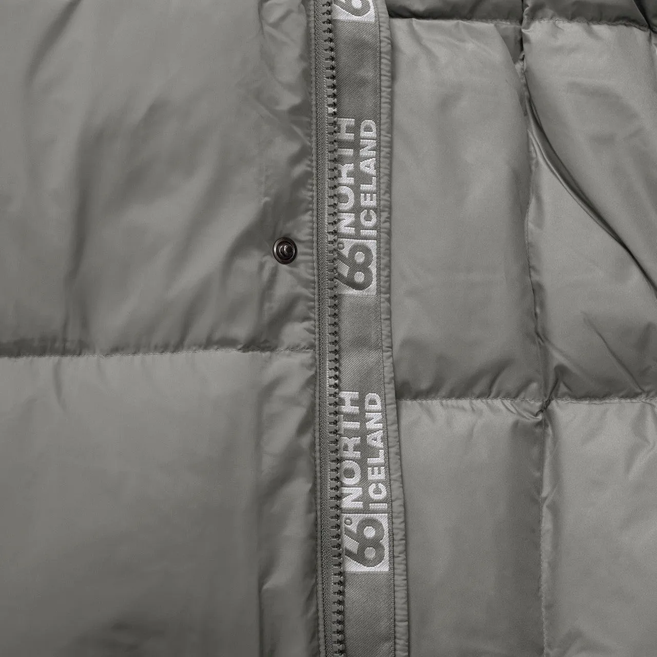 Dyngja Down Jacket