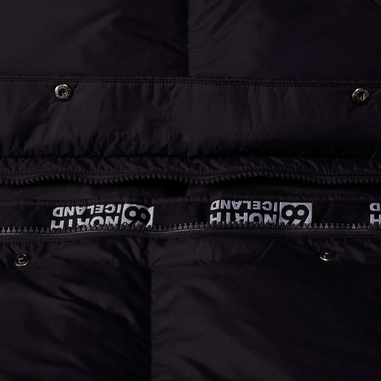 Dyngja Down Jacket