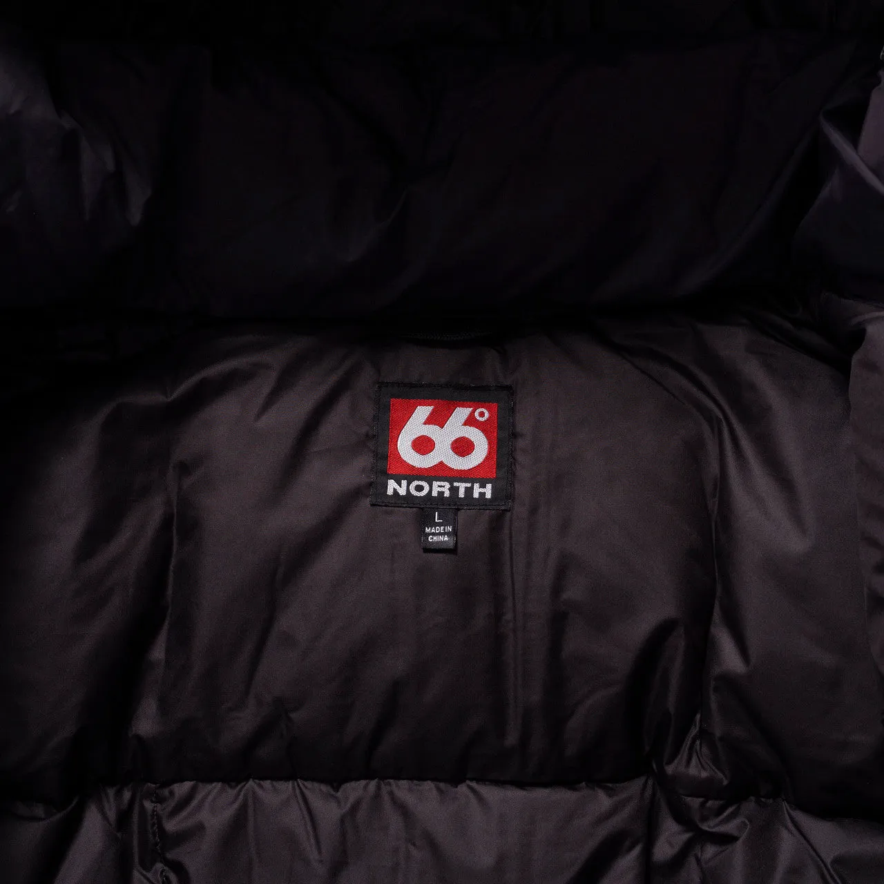 Dyngja Down Jacket