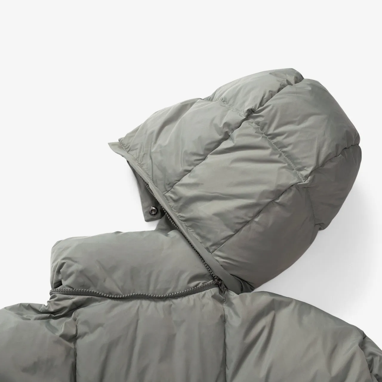 Dyngja Down Jacket