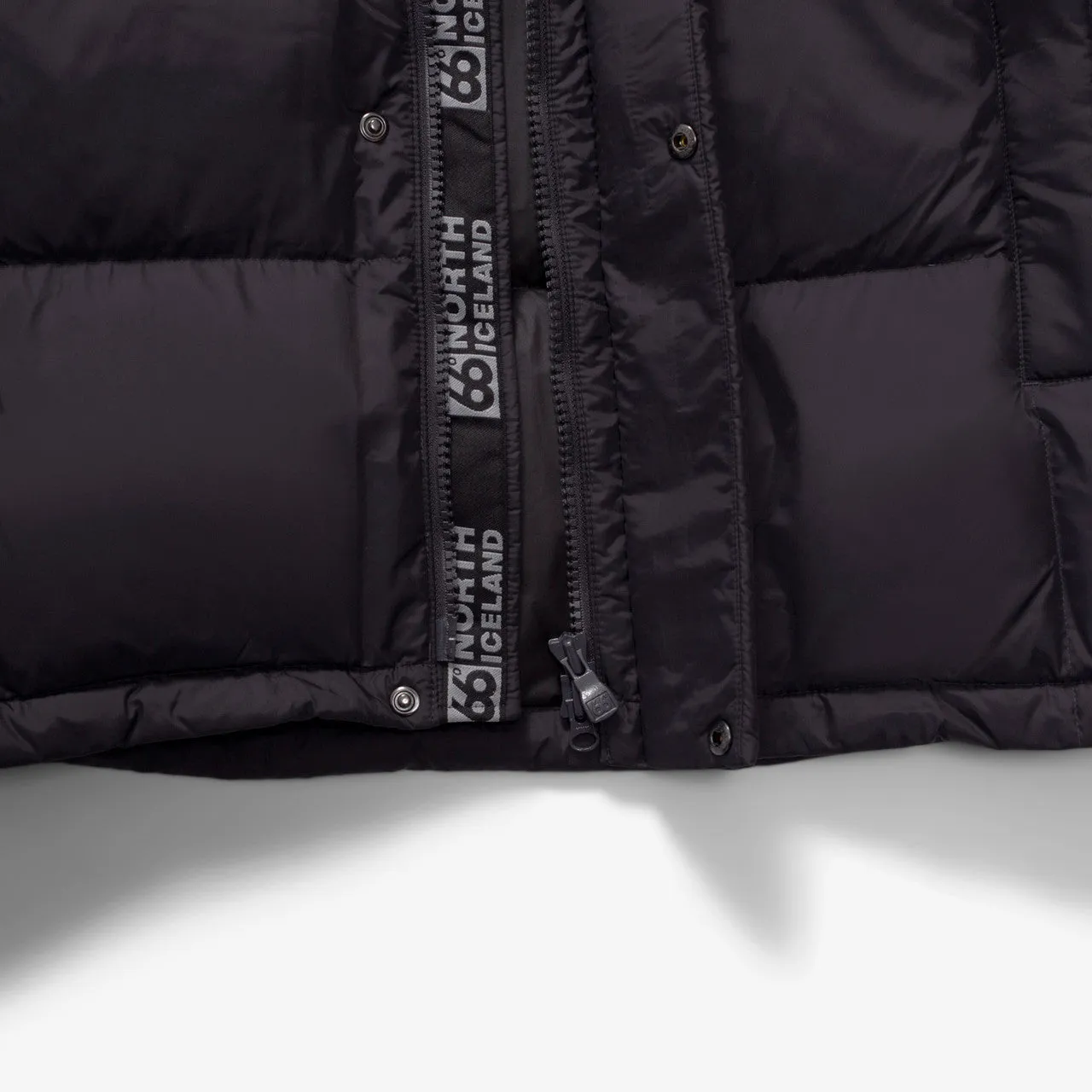 Dyngja Down Jacket