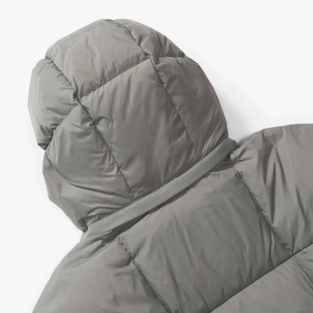 Dyngja Down Jacket