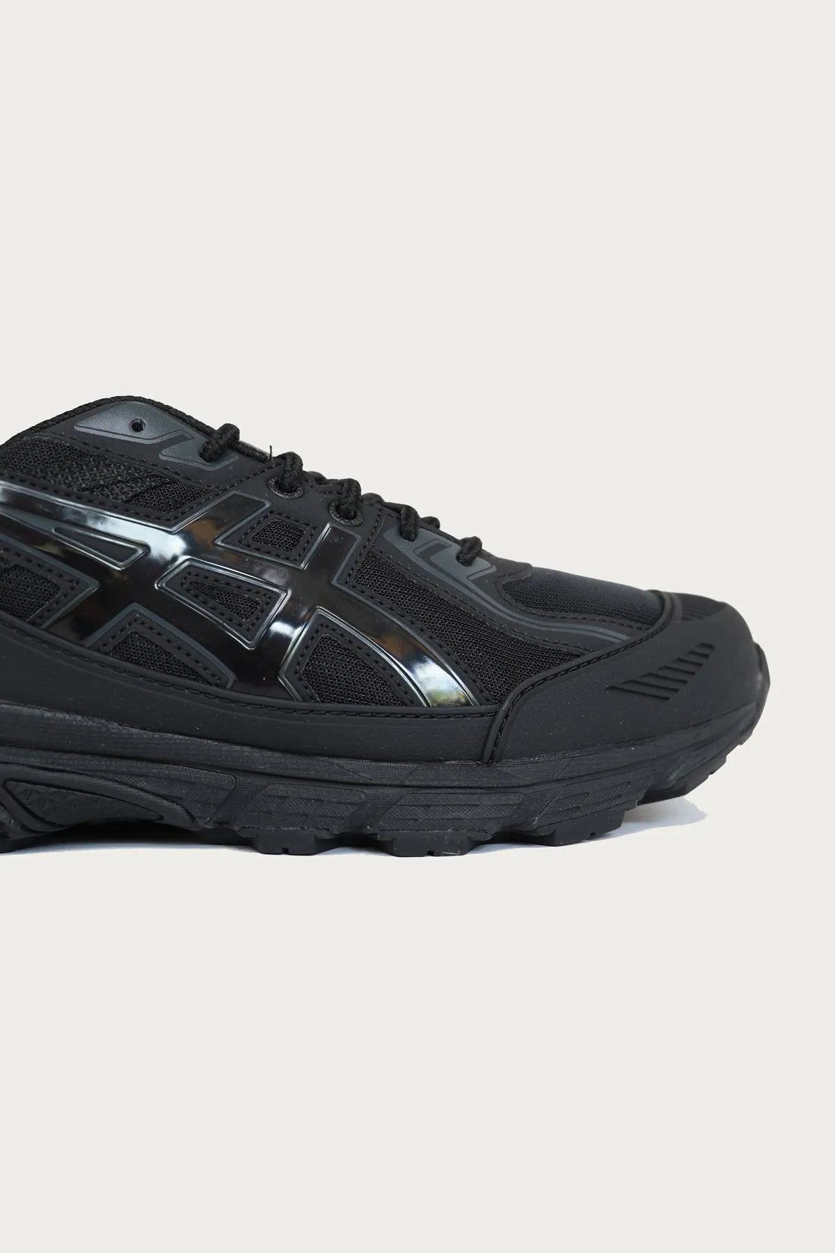Gel-Venture 6 Shield - Black/Black