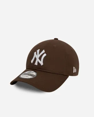 League Essential 9TWENTY