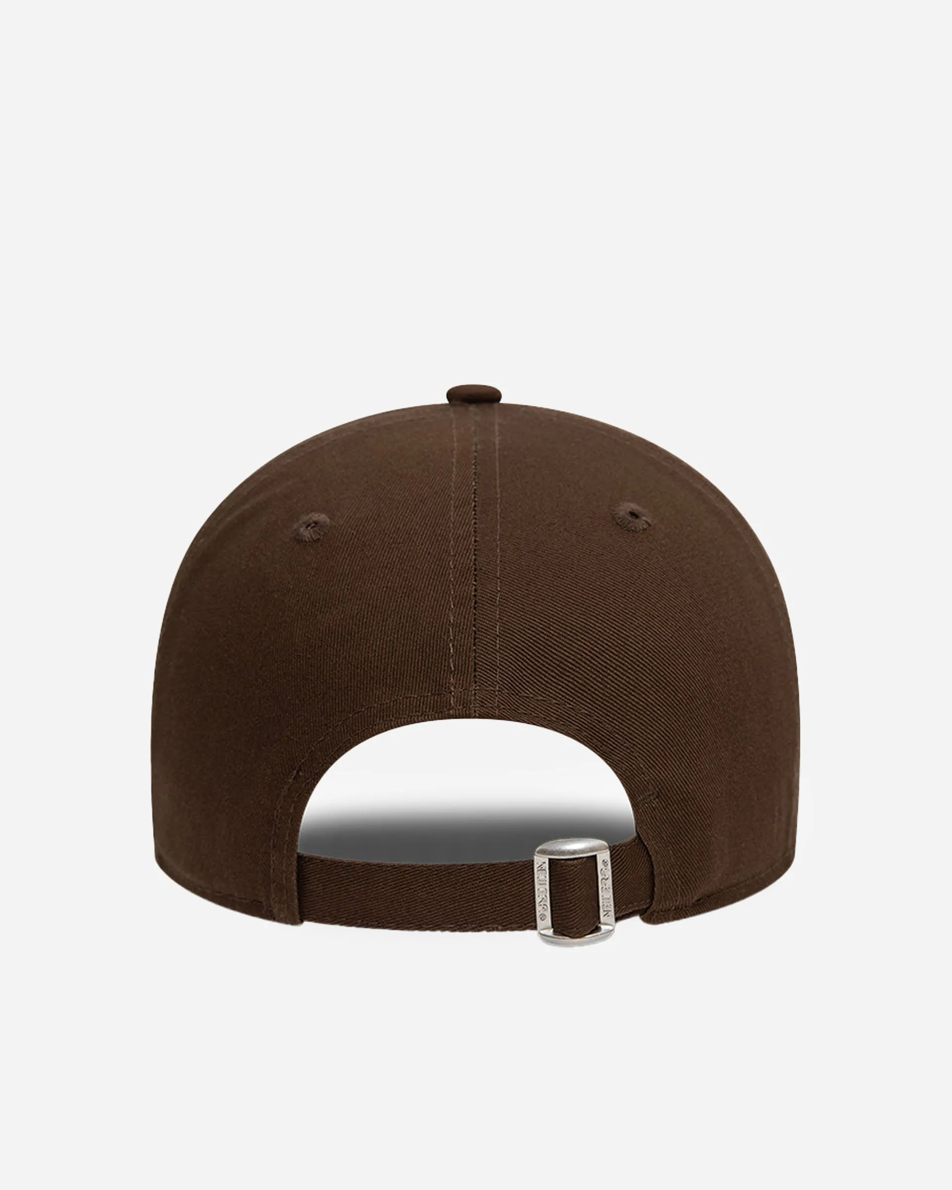 League Essential 9TWENTY