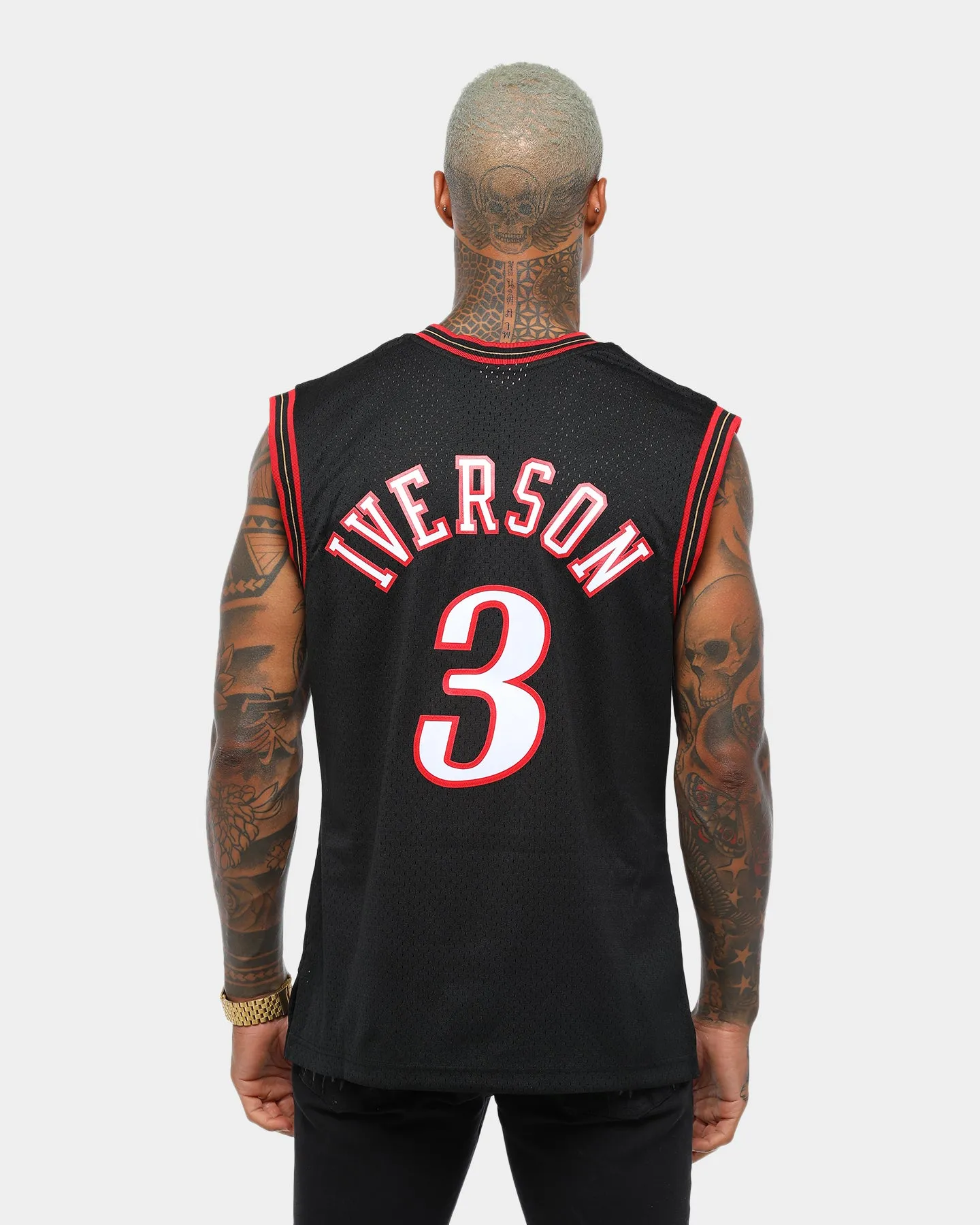 Mitchell & Ness Philadelphia 76ers Allen Iverson #3 Swingman Jersey Black