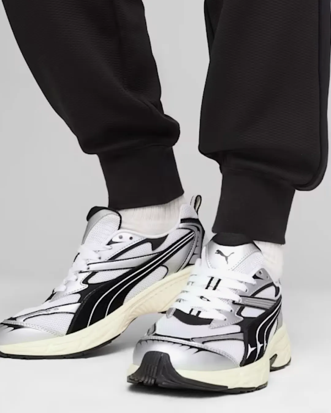 Puma Morphic Retro Runner Frosted Ivory Black Sneakers