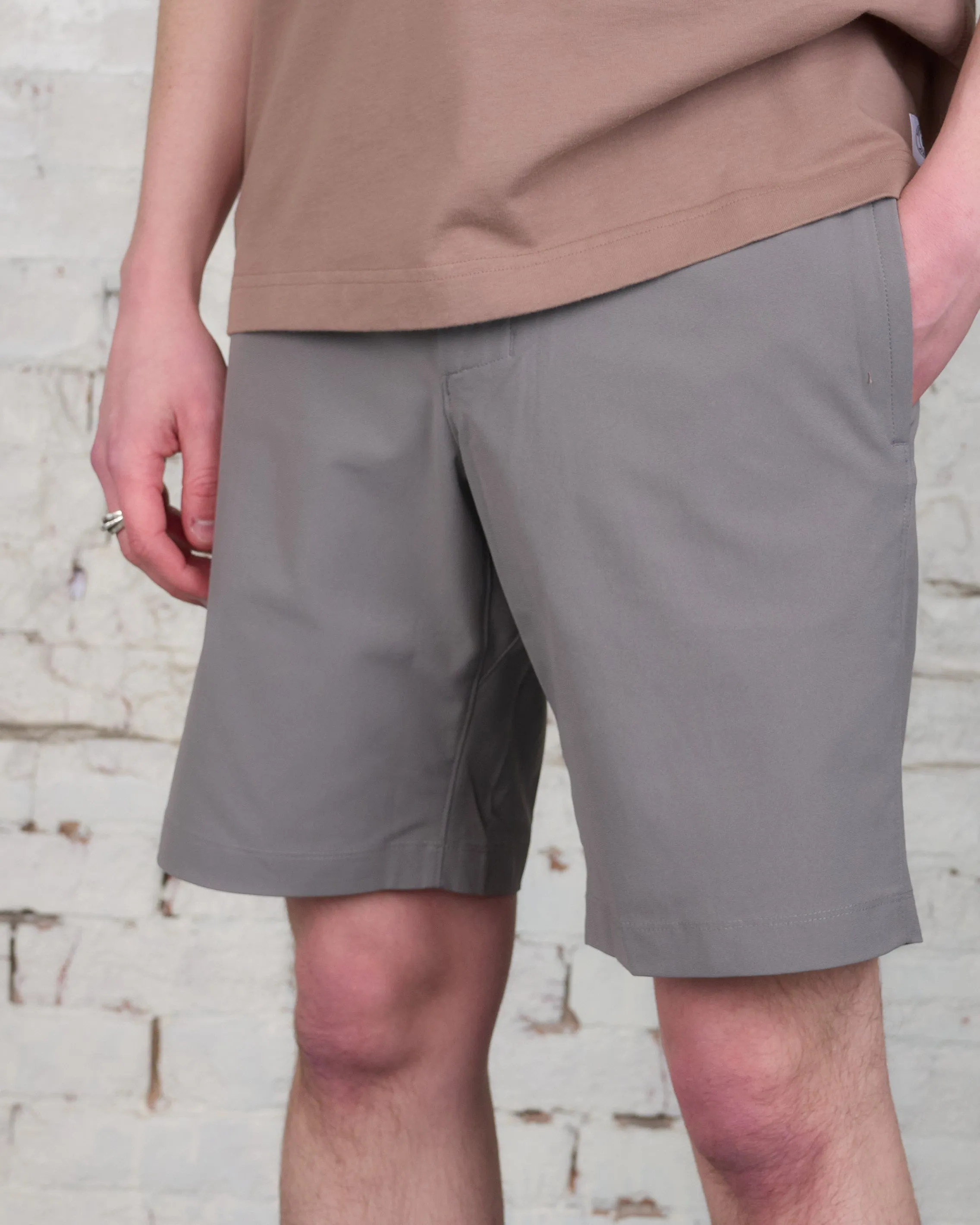 Reigning Champ Primeflex Coach's Short Quarry