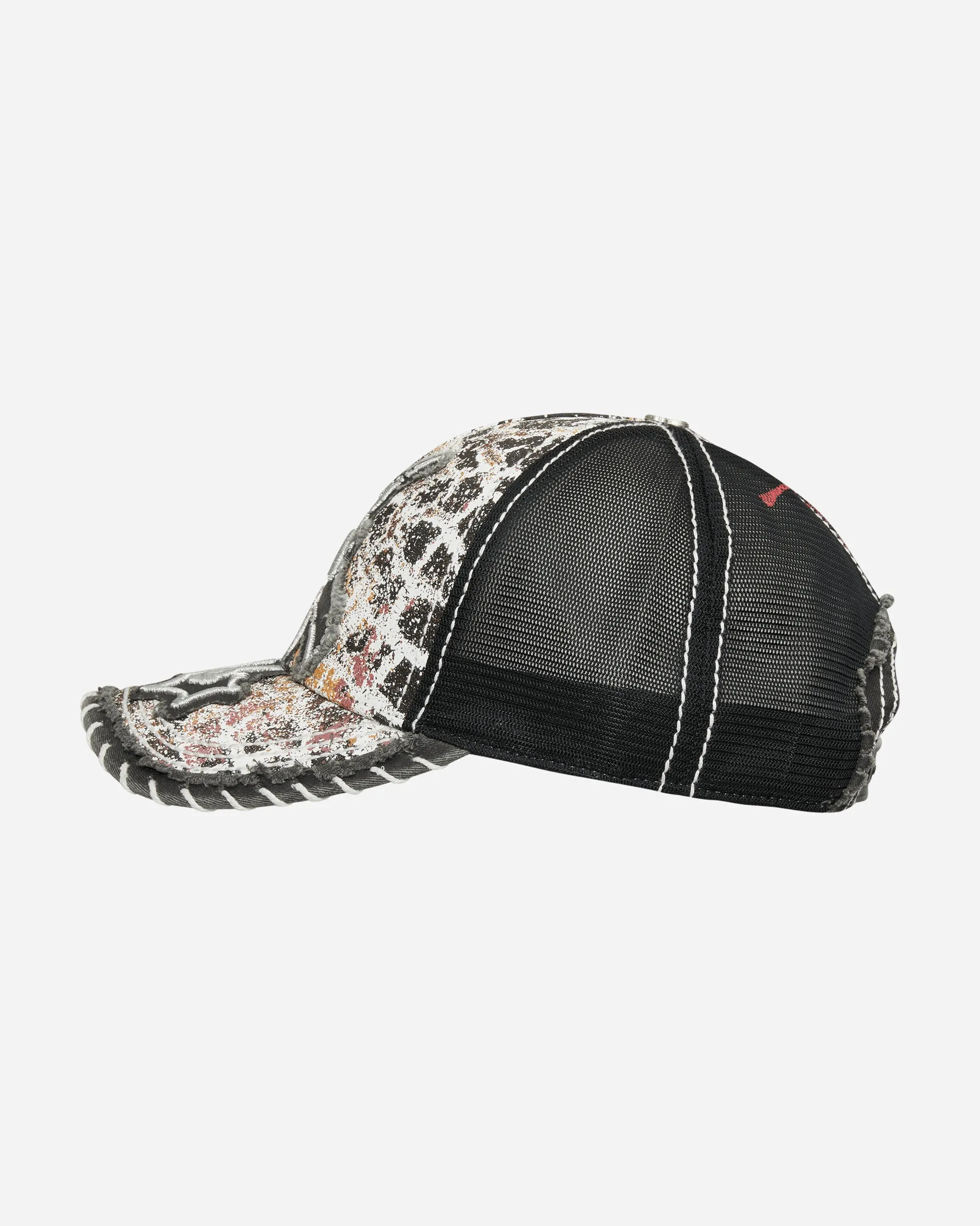 Seahorse Trucker Hat Washed Black