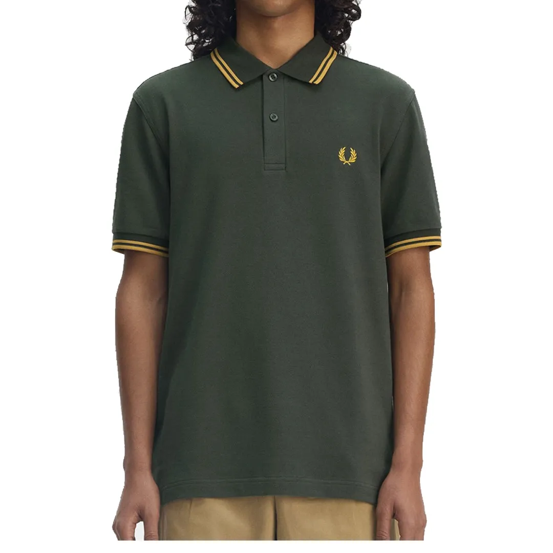 TWIN TIPPED FRED PERRY SHIRT COURT GREEN