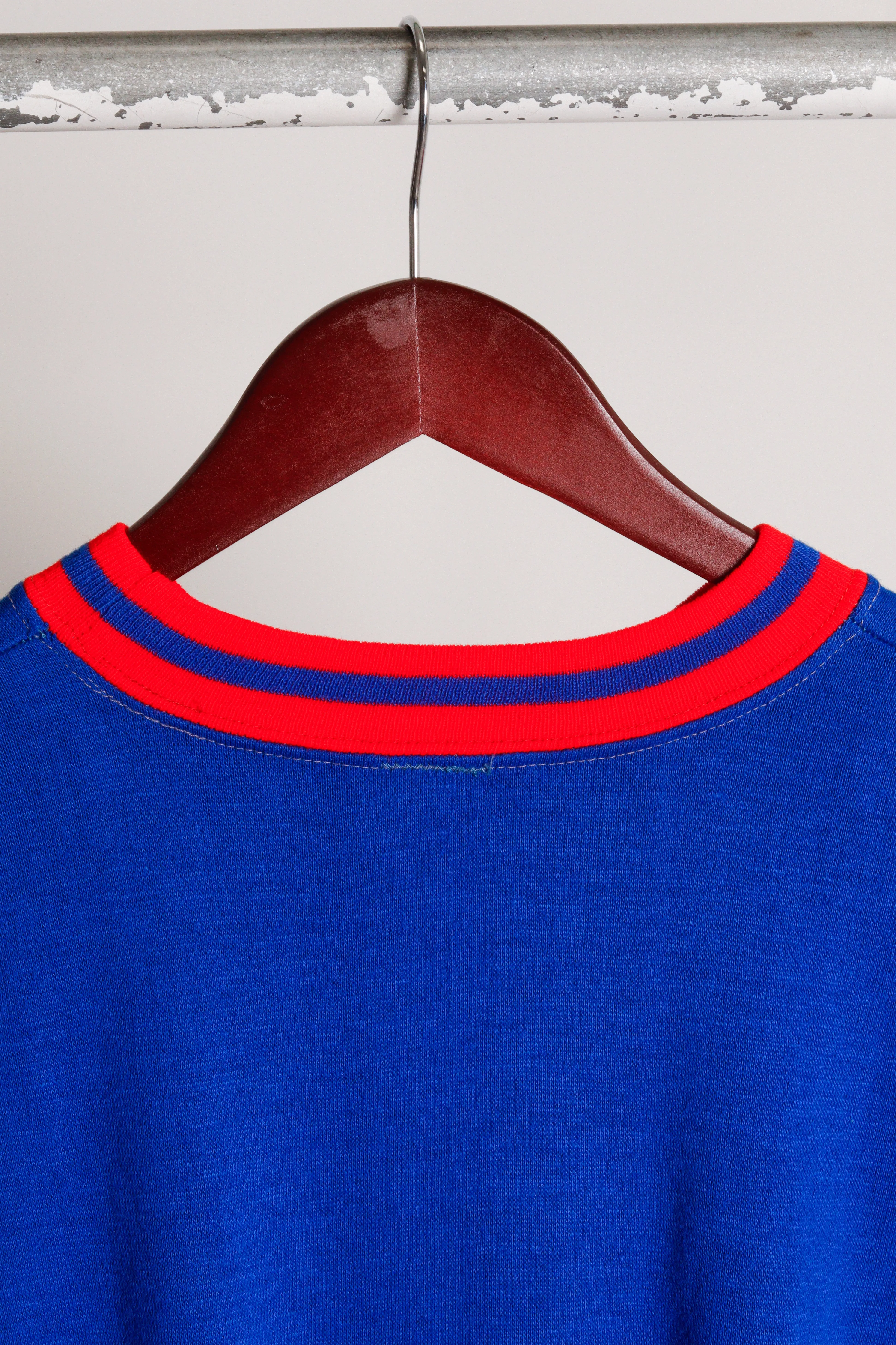 Vintage 60's Creslan Casual 'Striped Ringer' S/S Crewneck Sweatshirt Blue